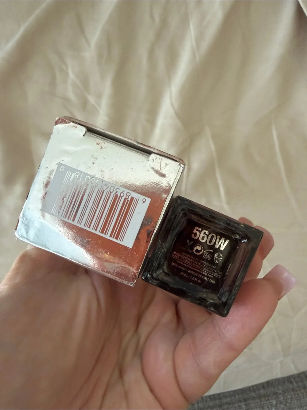 Anastasia Beverly Hills Luminous Foundation - 560W Warm Deep